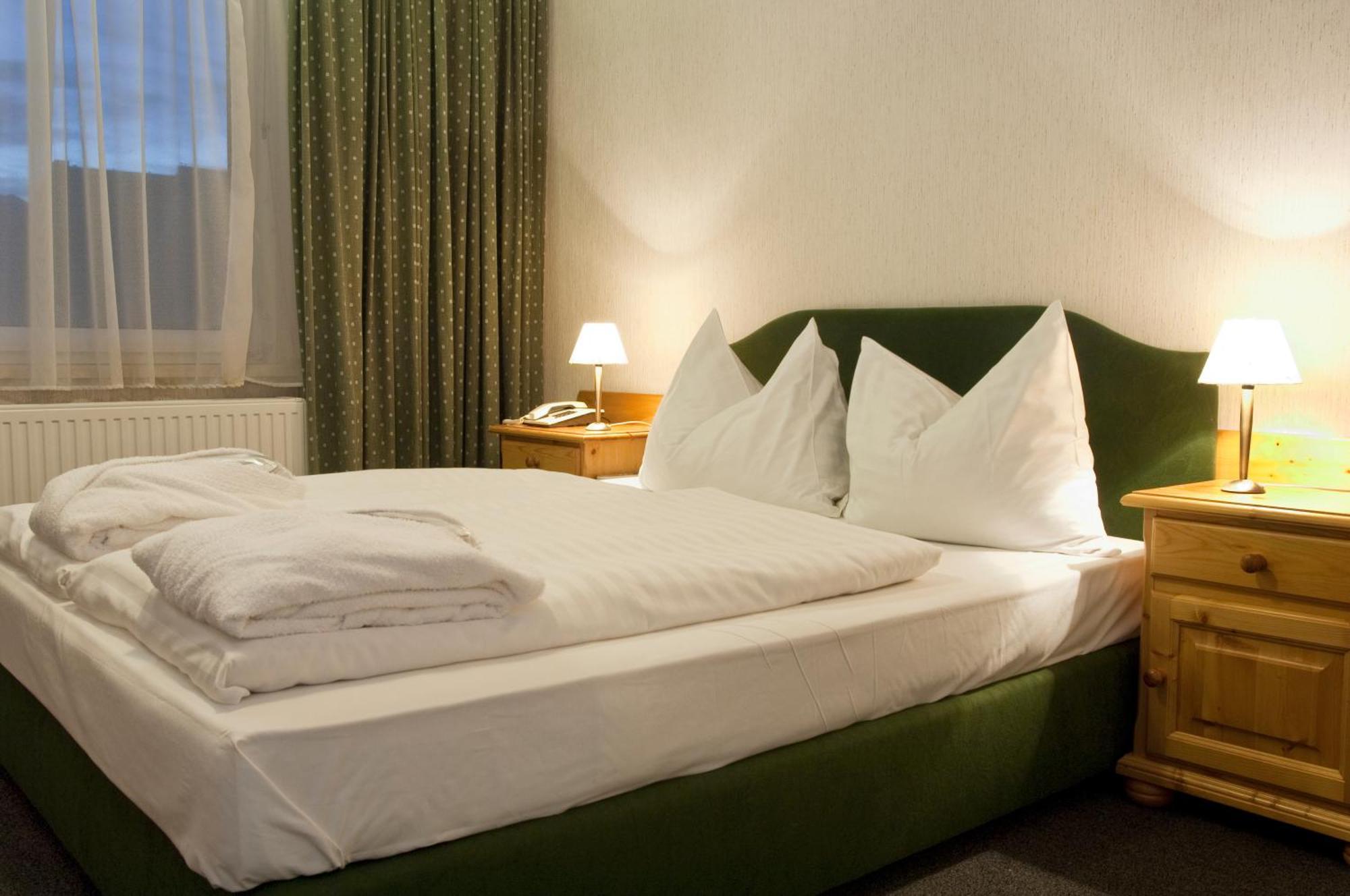 Aktivhotel Weisser Hirsch Mariazell Pokoj fotografie